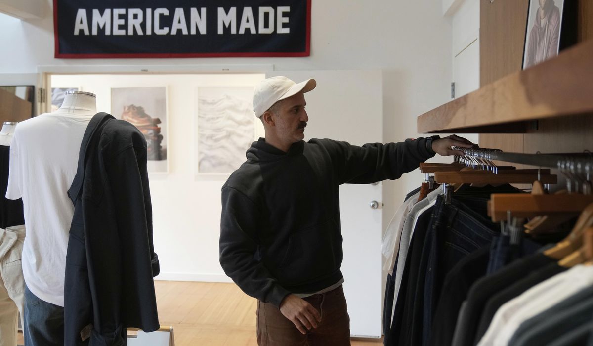 NextImg:Most Americans expect higher prices as a result of Trump’s tariffs, a new AP-NORC poll finds