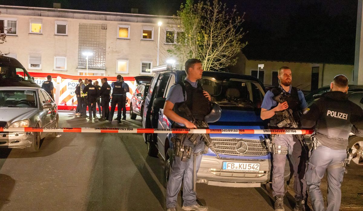 NextImg:Police in central Germany hunt for a suspect on the run after 2 people were shot dead