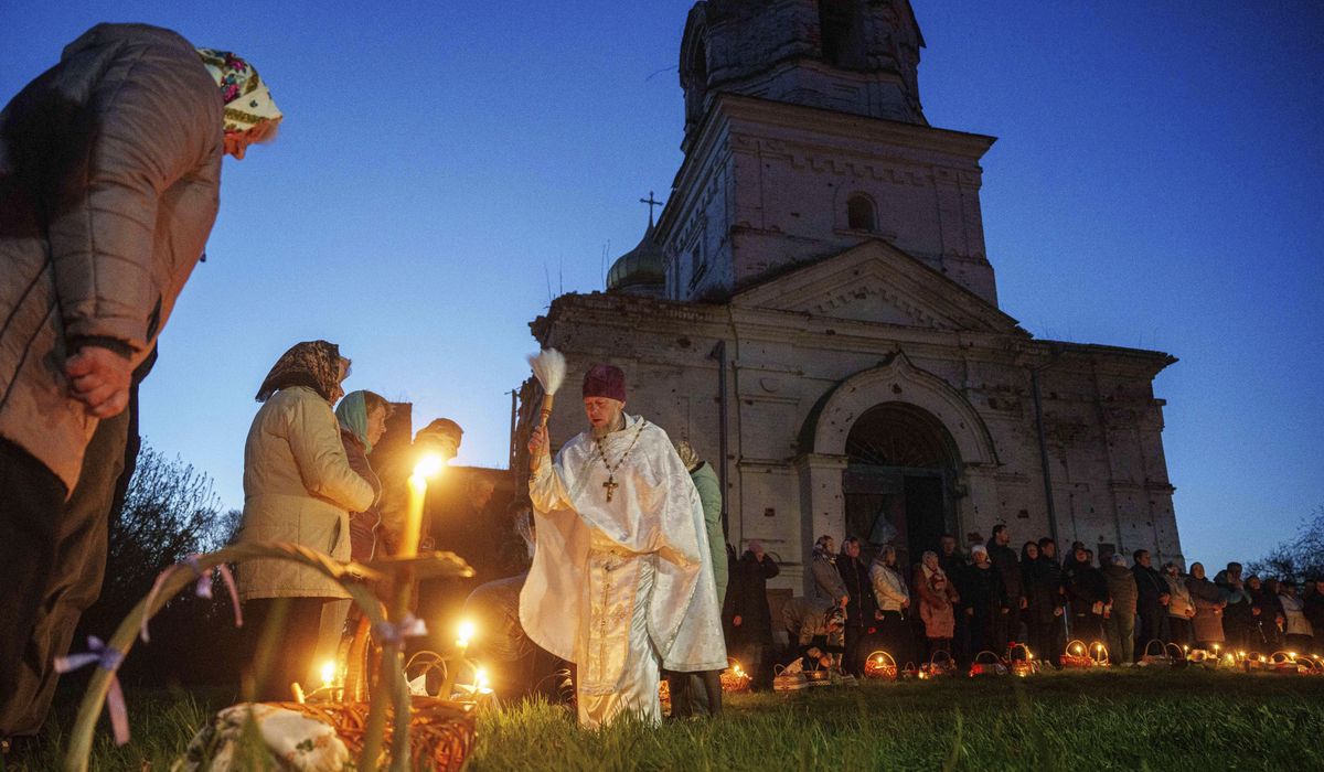 NextImg:Ukrainians mark Easter with little faith in Russia ceasefire