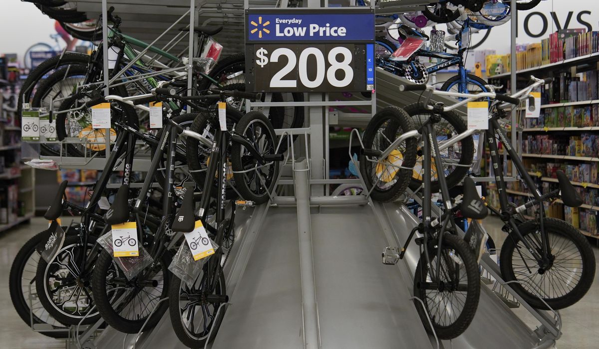 NextImg:Walmart says it will raise prices due to tariff costs after posting solid first quarter sales