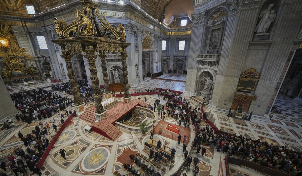 NextImg:Vatican keeps St. Peter’s open all night for public viewing of Pope Francis due to strong turnout