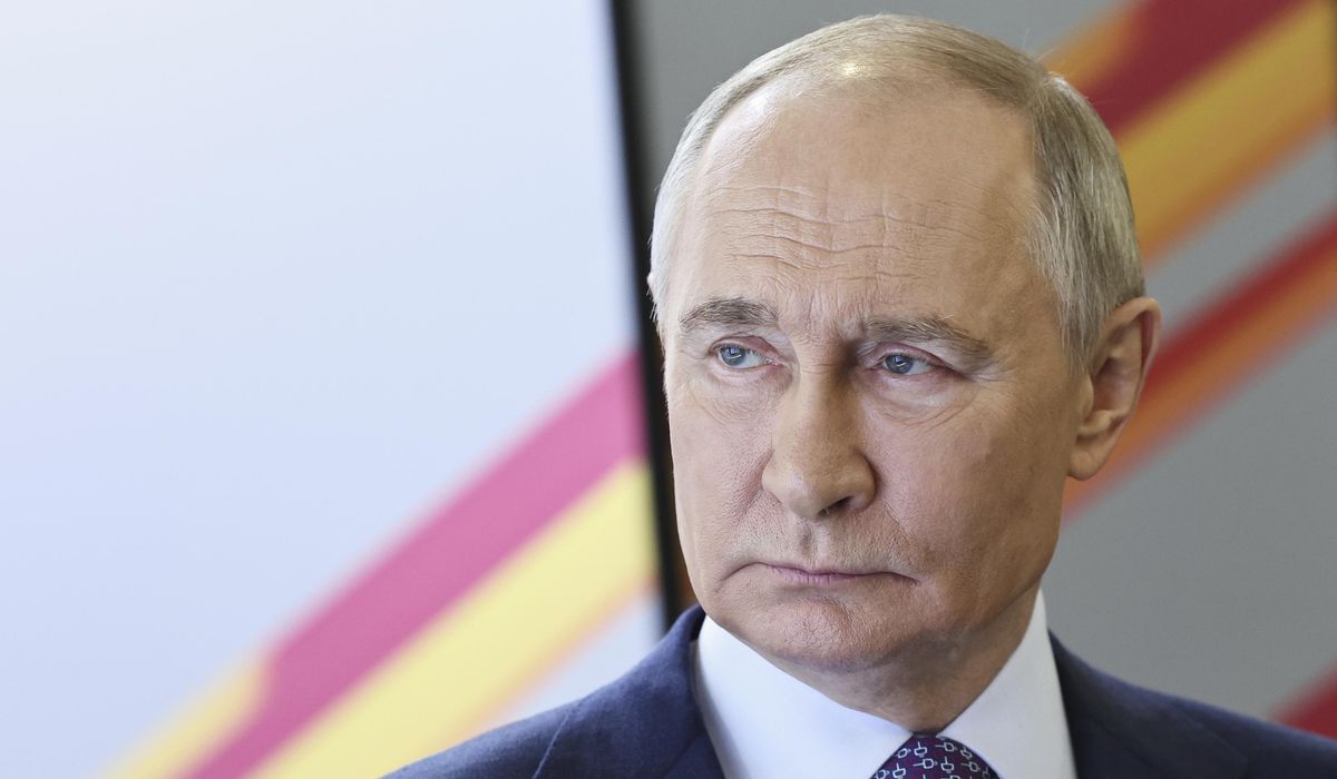 NextImg:Three Germans on trial for spying for Russia