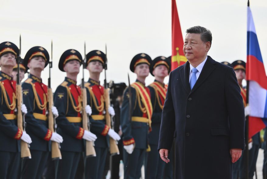 CORRECTS THE DATE - Chinese President Xi Jinping arrives at the Vnukovo airport in Moscow, Russia, Wednesday, May 7, 2025, ahead of celebrations of the 80th anniversary of the Soviet Union's victory over Nazi Germany during the World War II. (Grigory Sysoev/RIA Novosti via AP)