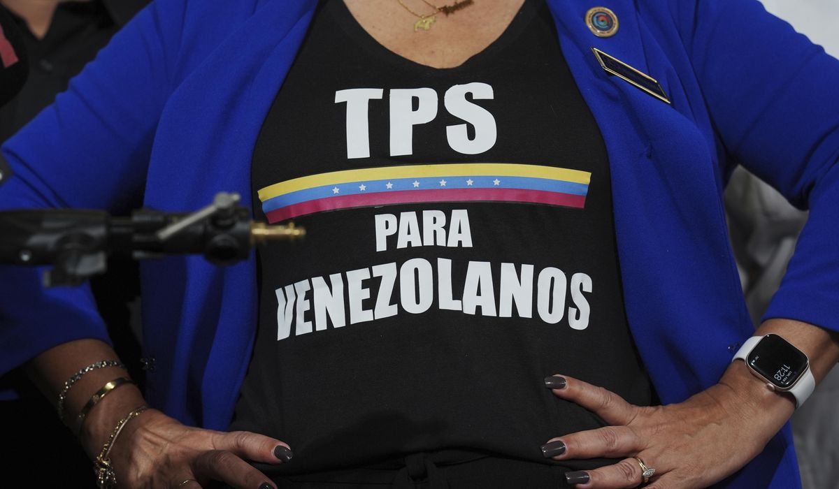 NextImg:Hundreds of thousands of Venezuelans in U.S. at risk as Supreme Court sides with Trump