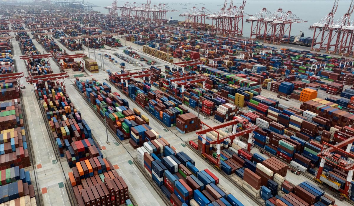 NextImg:U.S. businesses that rely on Chinese imports express relief and anxiety over tariff pause