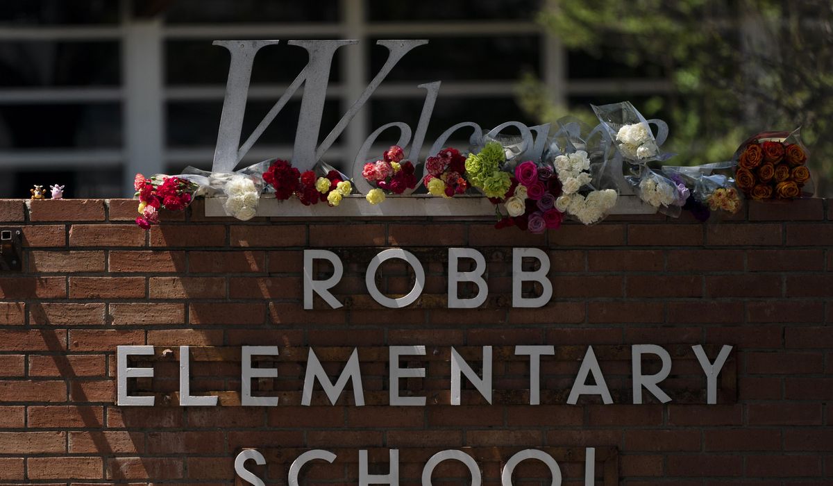 NextImg:Texas lawmakers OK former Uvalde mayor’s effort to fix police failures in Robb Elementary attack