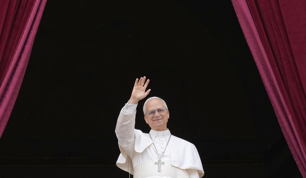 NextImg:Pope meets with head of Greek Catholic Church in Ukraine, who invites him to Kyiv