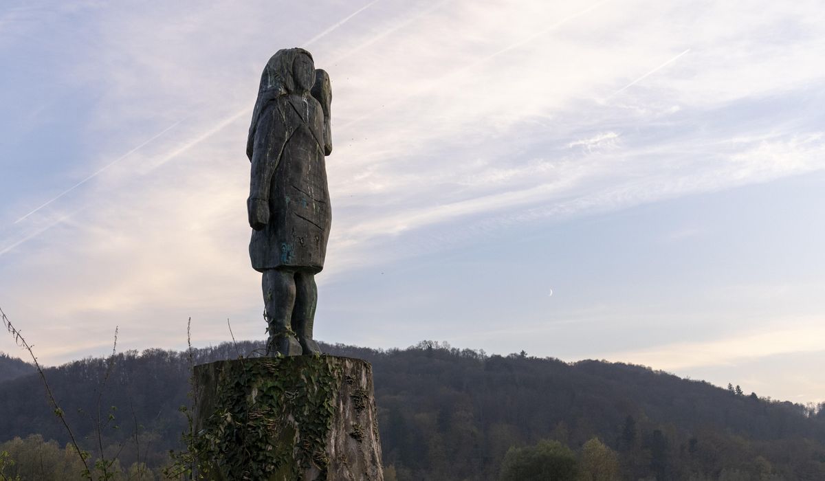 NextImg:Police investigate disappearance of Melania Trump’s statue in her native Slovenia