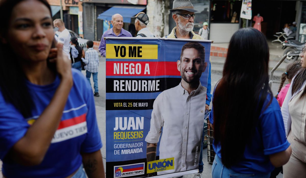 NextImg:Venezuelans vote for lawmakers and governors as opposition calls for election boycott