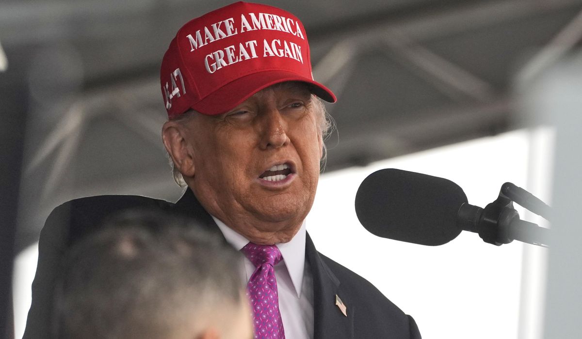 NextImg:Trump says Golden Dome missile defense system will be complete before he leaves office