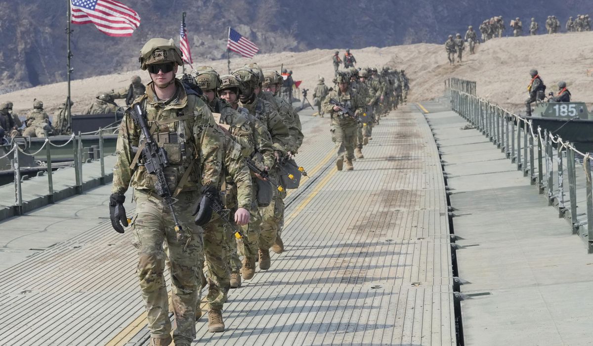 NextImg:The U.S. military spent $6 billion in the past 3 years to recruit and retain troops