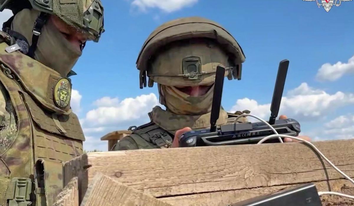 NextImg:Russia sent a record number of drones into Ukraine as Trump says Putin has ‘gone crazy’