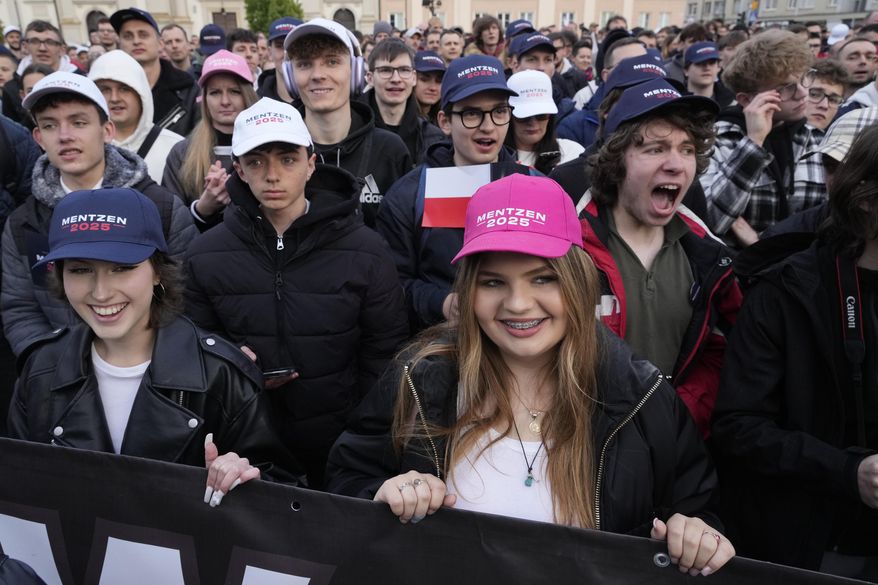Supporters Far-right Confederation party's presidential candidate Sławomir Mentzen in Saturday,Warsaw, Poland, May 10, 2025. (AP Photo/Czarek Sokolowski)