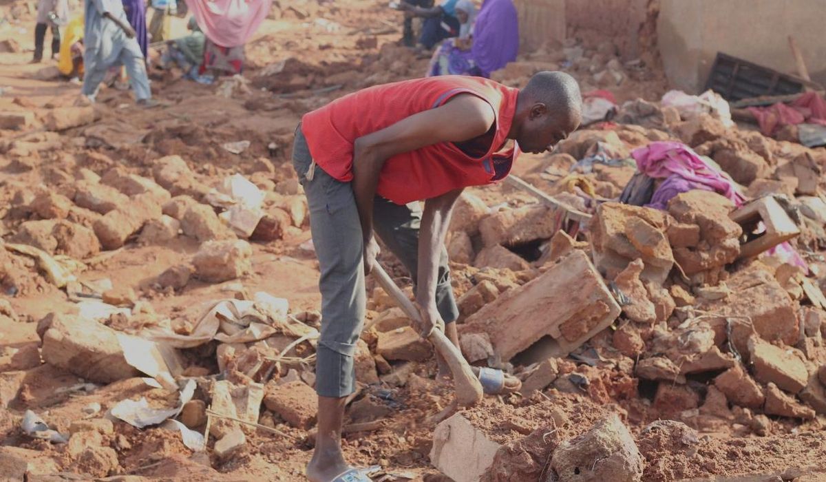 NextImg:Death toll reaches at least 200 in Nigerian town submerged in floods as rescue efforts halted