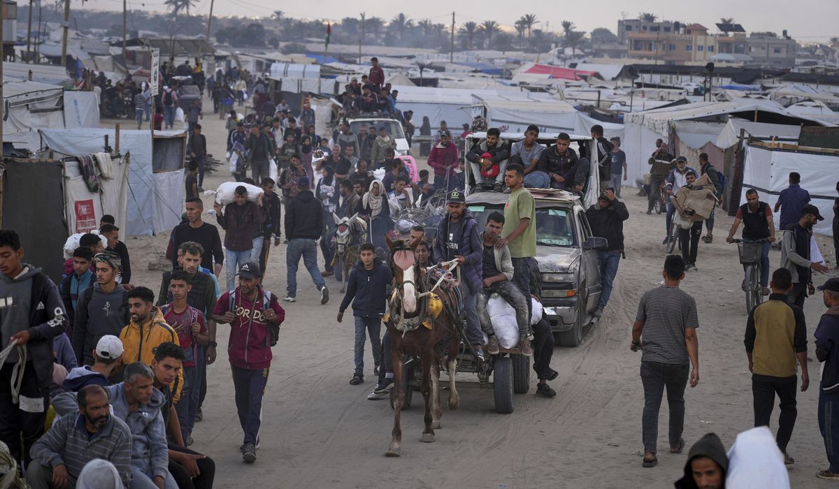 NextImg:U.S.- and Israeli-backed group pauses food delivery in Gaza after deadly shootings