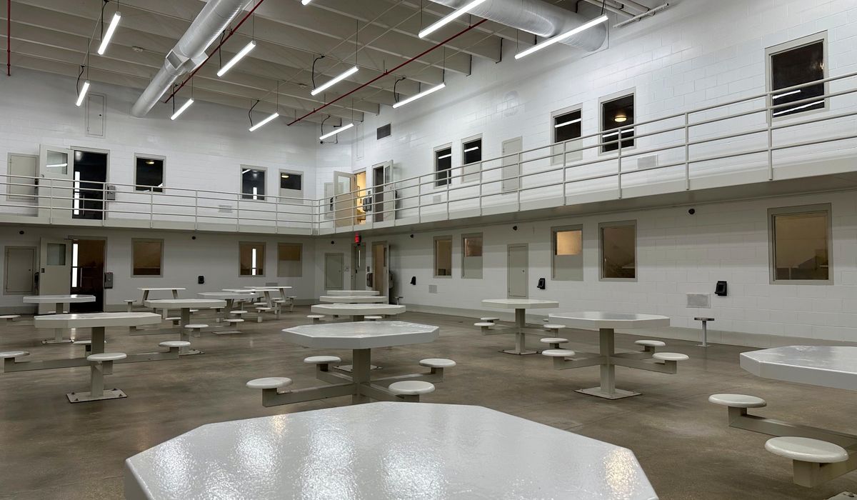 NextImg:ICE is using no-bid contracts, boosting big firms, to get more detention beds