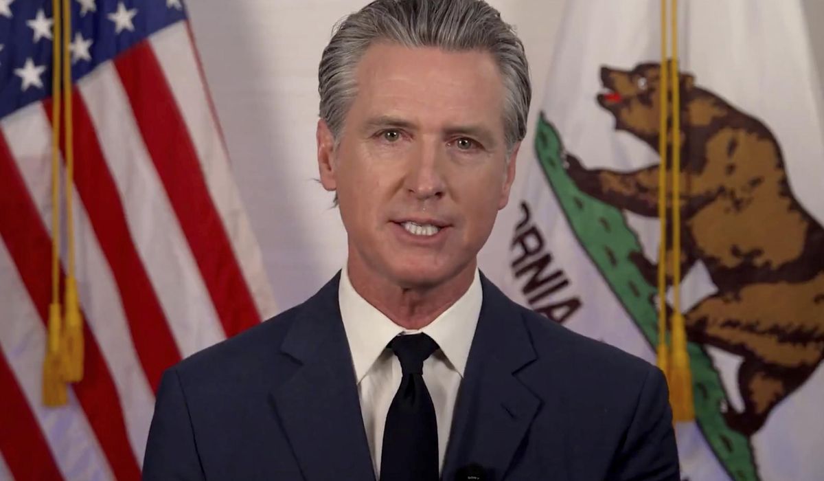 NextImg:Newsom declares ‘democracy’ at stake in battle with Trump over Los Angeles