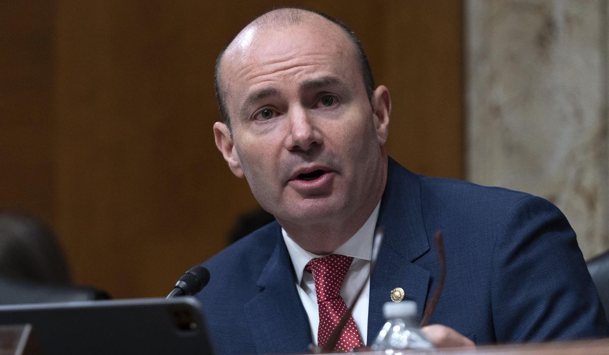 NextImg:Mike Lee’s posts about the Minnesota shootings incensed fellow senators. They refused to let it go