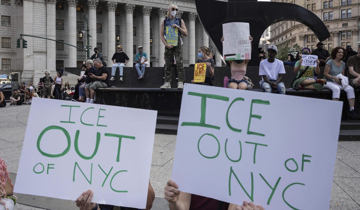 NextImg:Democratic governors will defend immigration policies before Republican-led House panel