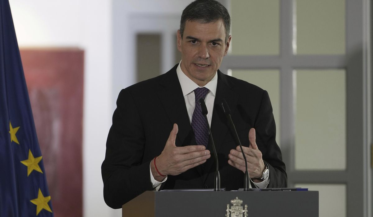 NextImg:Spain’s prime minister asks nation for forgiveness after high court investigates a close confidant