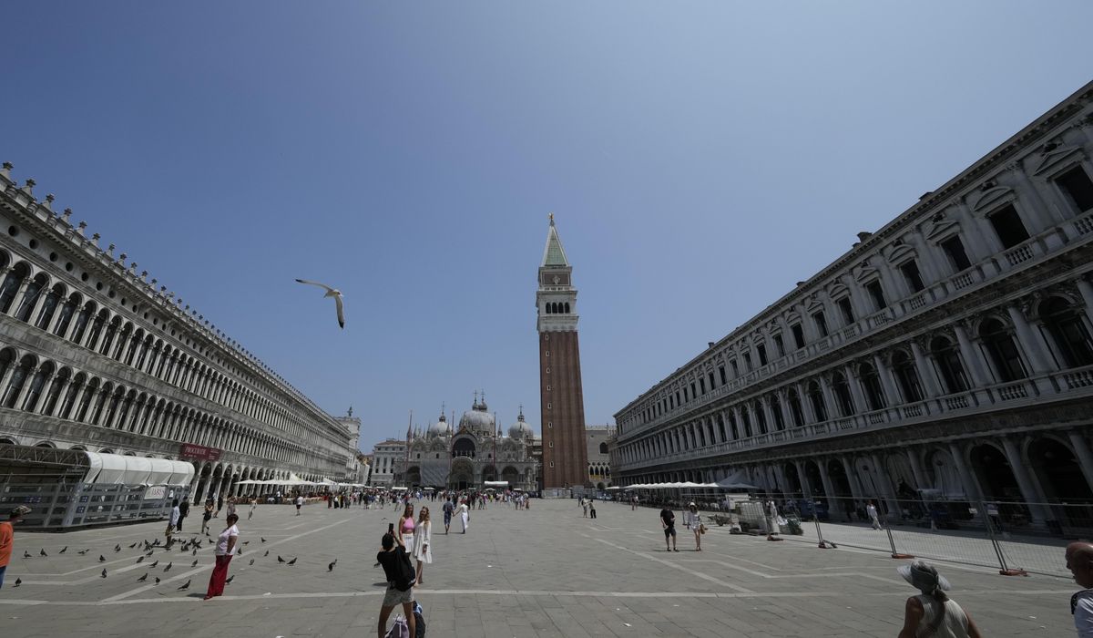 NextImg:Jeff Bezos and Lauren Sanchez to spotlight Venice’s artisanal heritage during upcoming nuptials
