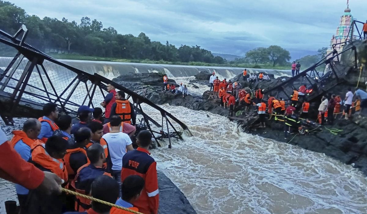 NextImg:2 killed and 32 injured after a bridge collapses at a tourist destination in western India