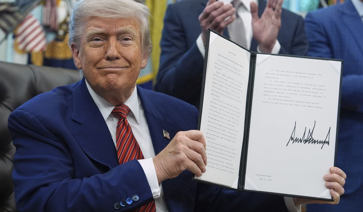 NextImg:Trump fires Democrat from independent nuclear commission