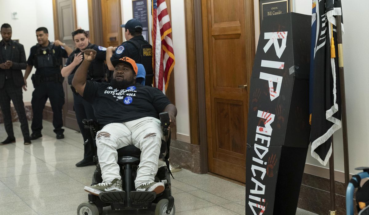 NextImg:Senate rules referee deals blow to GOP Medicaid reforms in Trump agenda bill