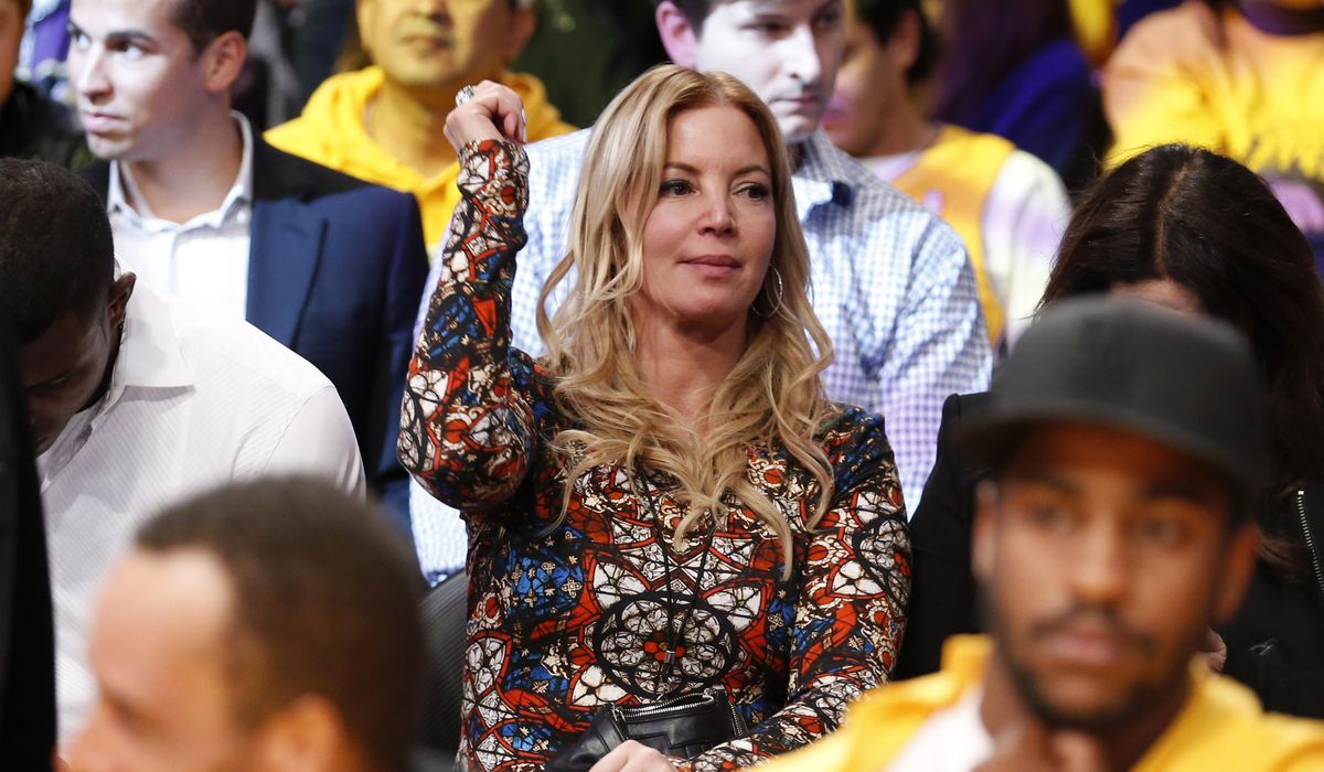 NextImg:Buss family selling controlling share of Lakers to Mark Walter for $10B valuation, AP source says