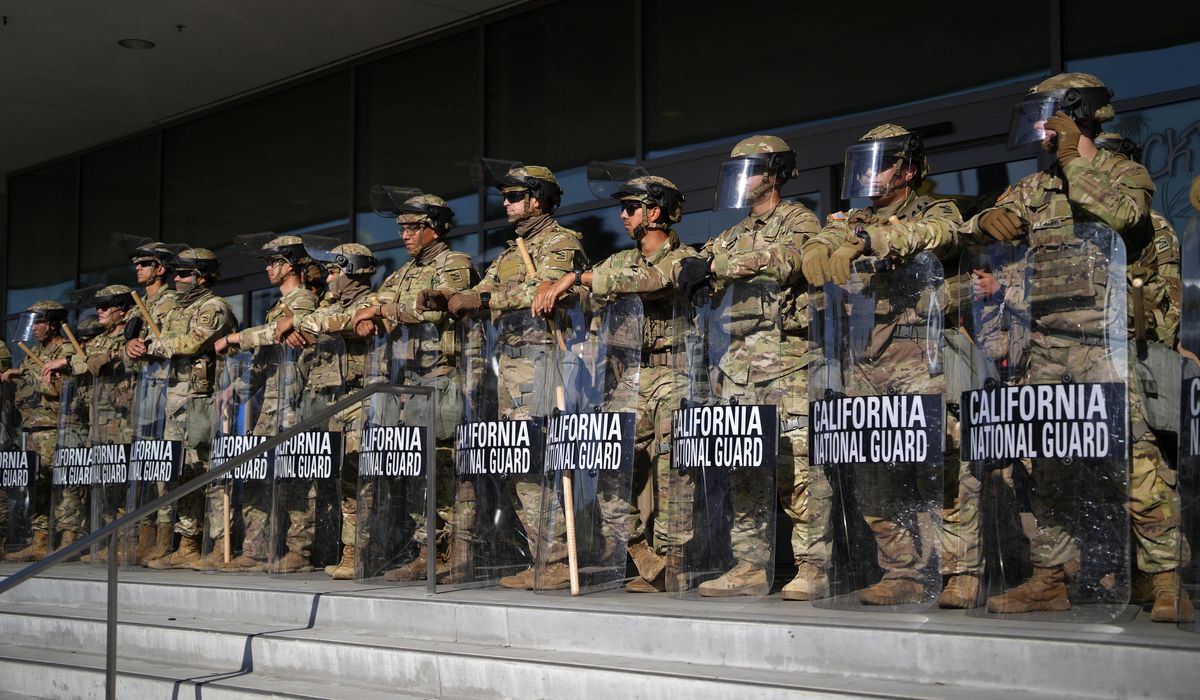 NextImg:Appeals court rules Trump can keep control National Guard troops deployed to Los Angeles