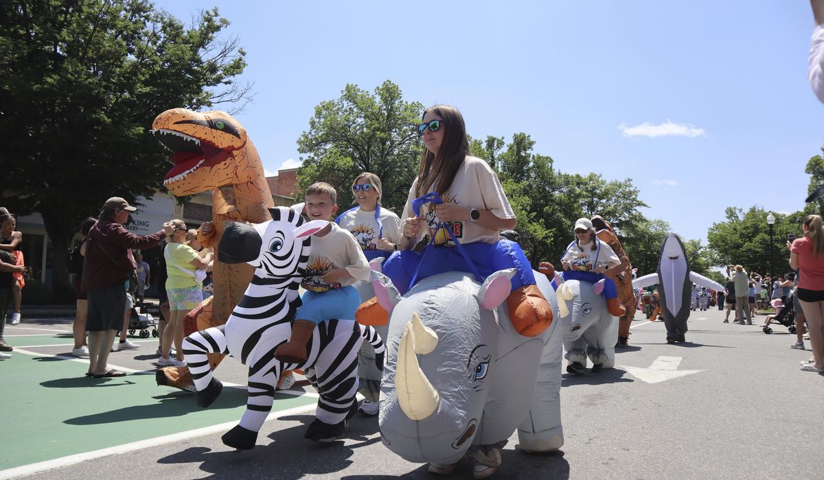 NextImg:New Hampshire city in ‘Jumanji’ marks 30th anniversary with animal costume race