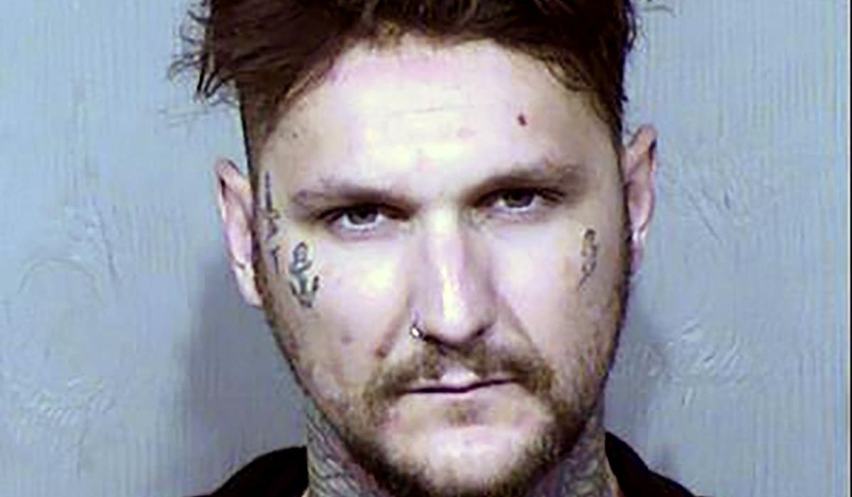 NextImg:Man gets life in prison for triple killings at Phoenix apartment that was set on fire