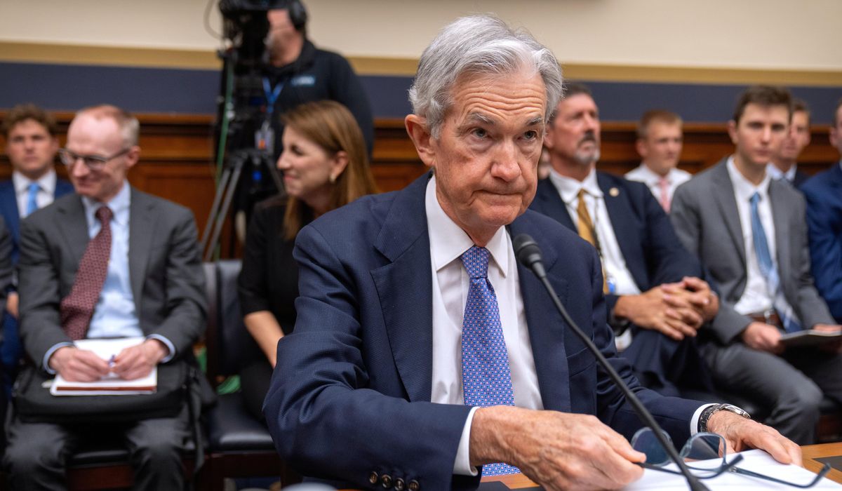 NextImg:Powell says Fed ‘can’t ignore’ inflation potential under shifting tariffs