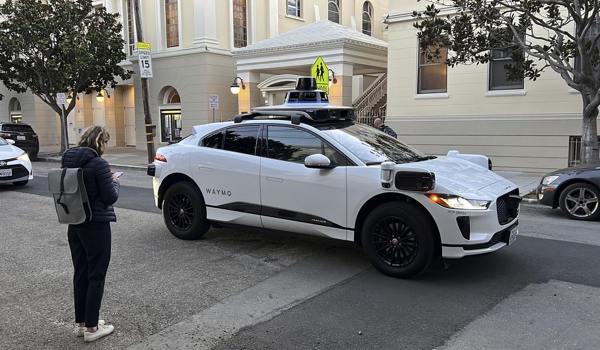 NextImg:Waymo’s robotaxis to start carrying passengers in Atlanta, expanding Uber partnership