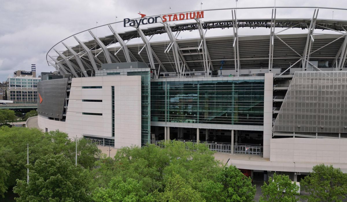 NextImg:Cincinnati Bengals and county reach tentative $470M deal to renovate Paycor Stadium and extend lease