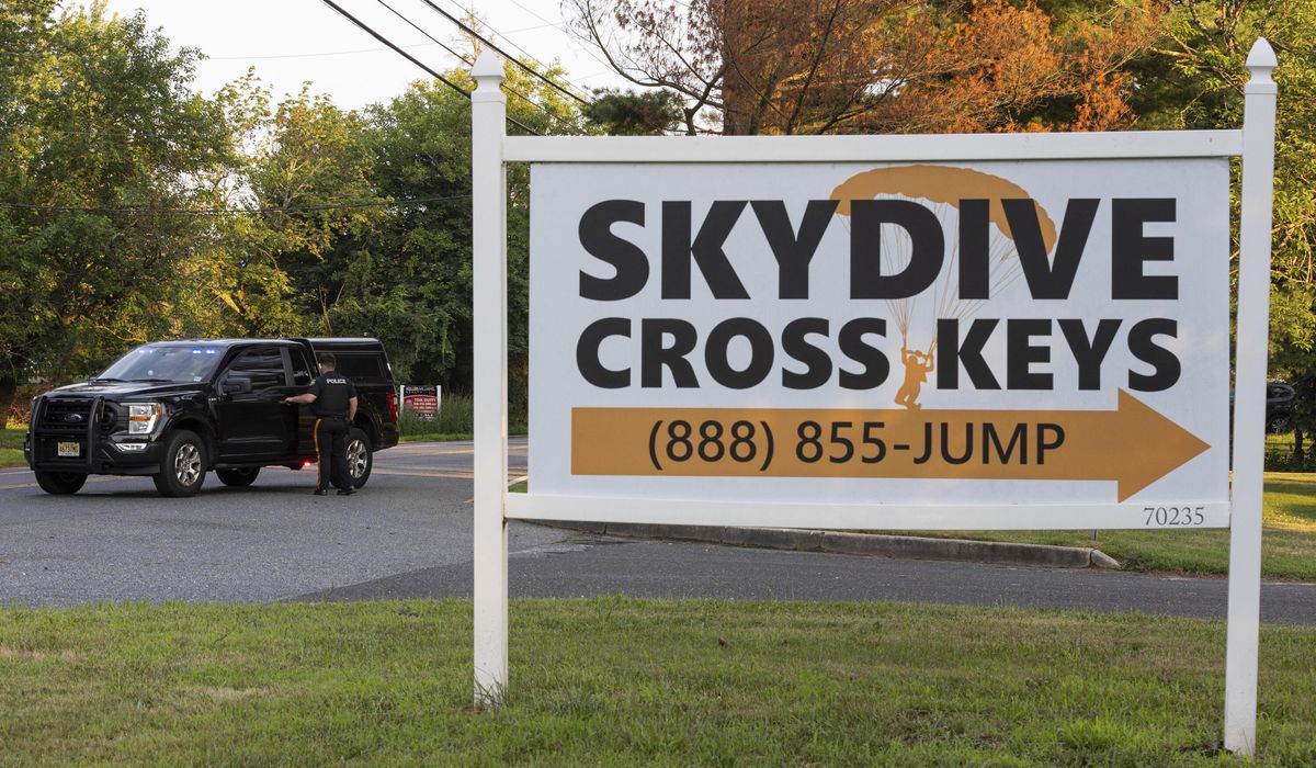 NextImg:Skydivers injured after plane goes off of runway in New Jersey