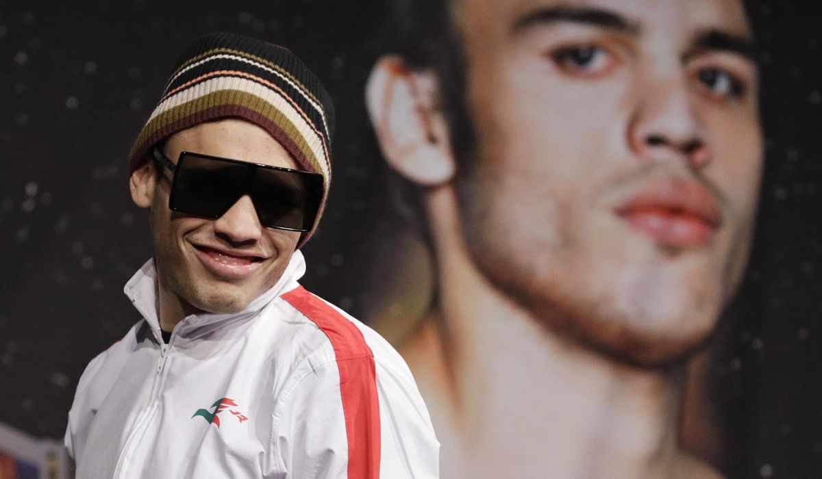 NextImg:ICE agents arrest Mexican boxer Julio Cesar Chavez Jr. over alleged cartel ties