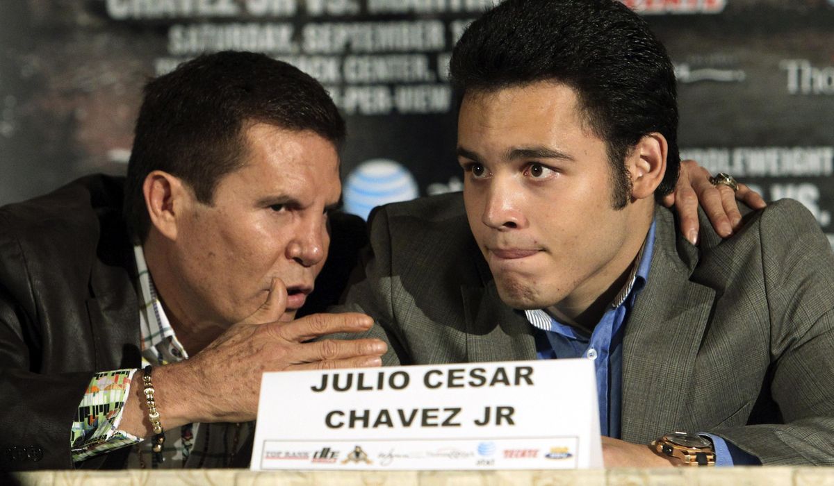 NextImg:Mexico President Sheinbaum hopes deported boxer Chavez Jr. will serve time in Mexico