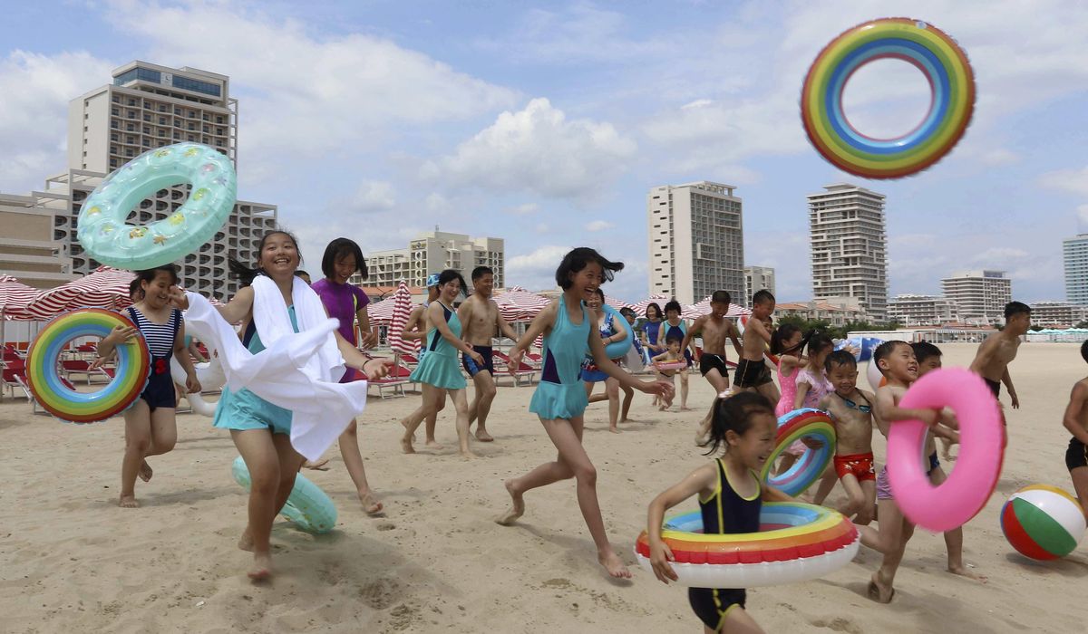 NextImg:North Korea bans foreign tourists to newly opened beach resort