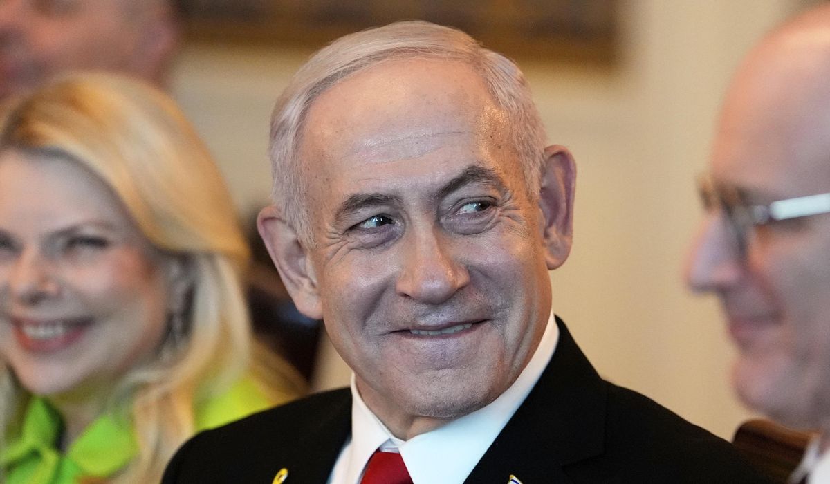 NextImg:WATCH: Netanyahu nominates Trump for Nobel Peace Prize, gives him a copy of nominating letter