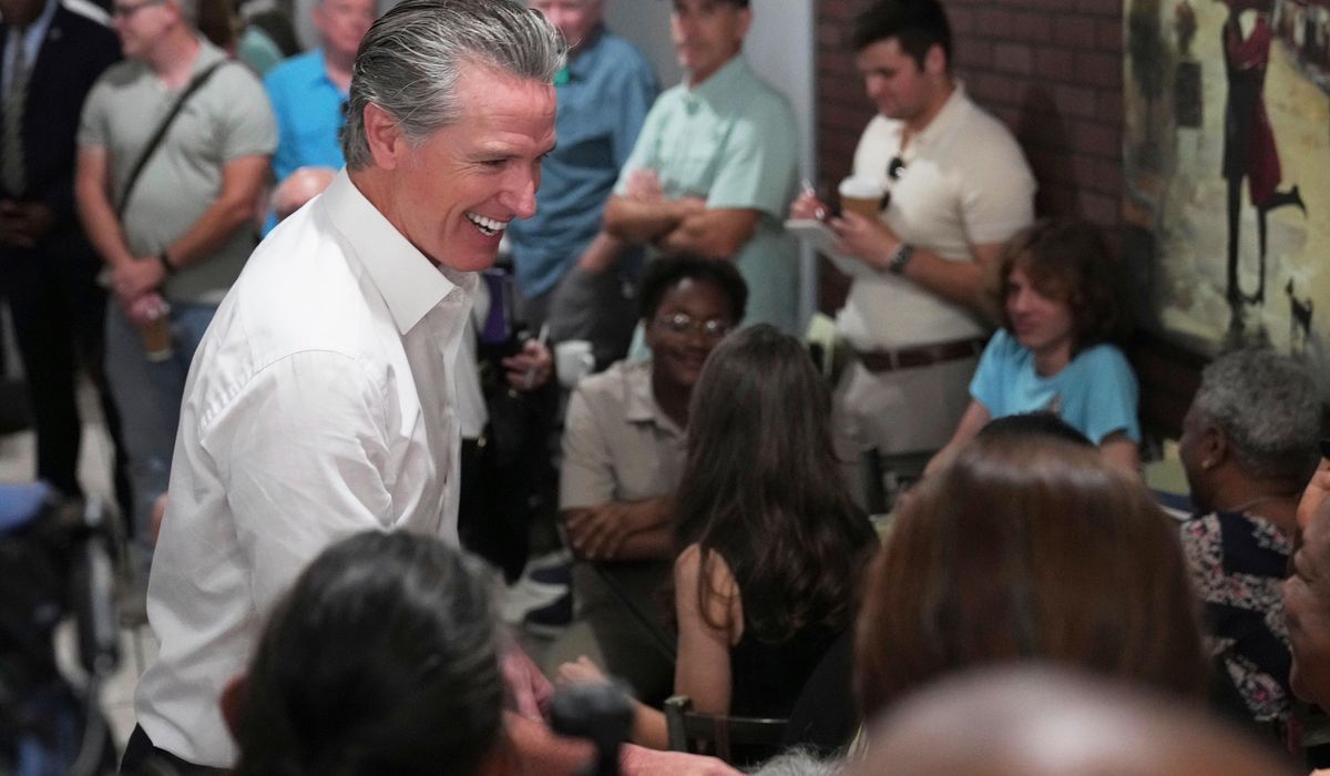 NextImg:Gavin Newsom swings through South Carolina, where Democrats will play pivotal 2028 nominating role
