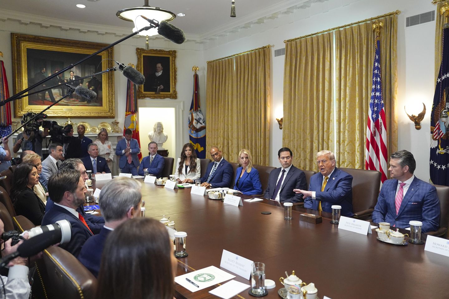 Trump highlights progress in U.S. domestic manufacturing production