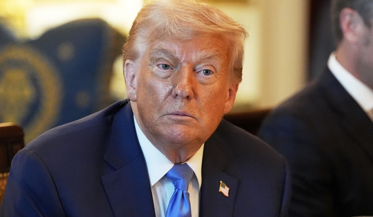 NextImg:Trump says he’s keeping Aug. 1 deadline to collect big tariffs