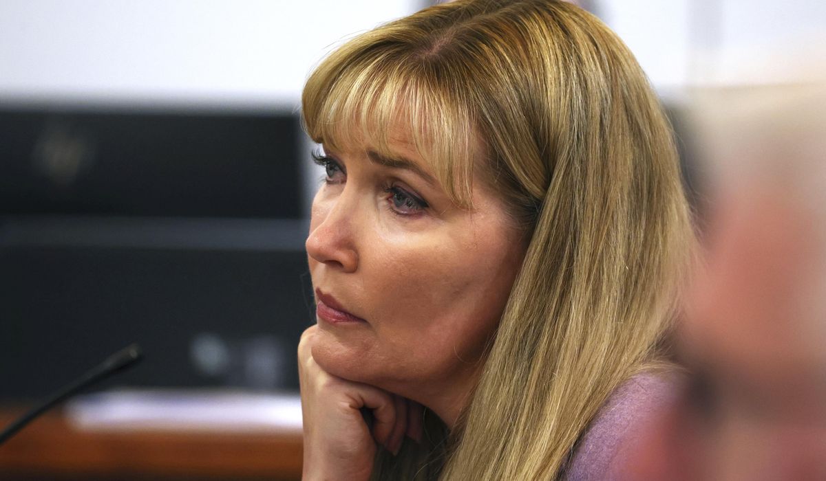 NextImg:Minnesota lawmaker to leave state Senate after burglary conviction