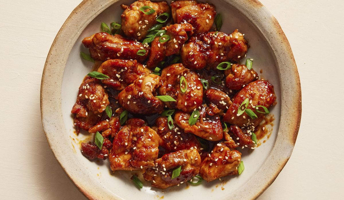 NextImg:Spicy-sweet gochujang elevates this simple chicken stir-fry