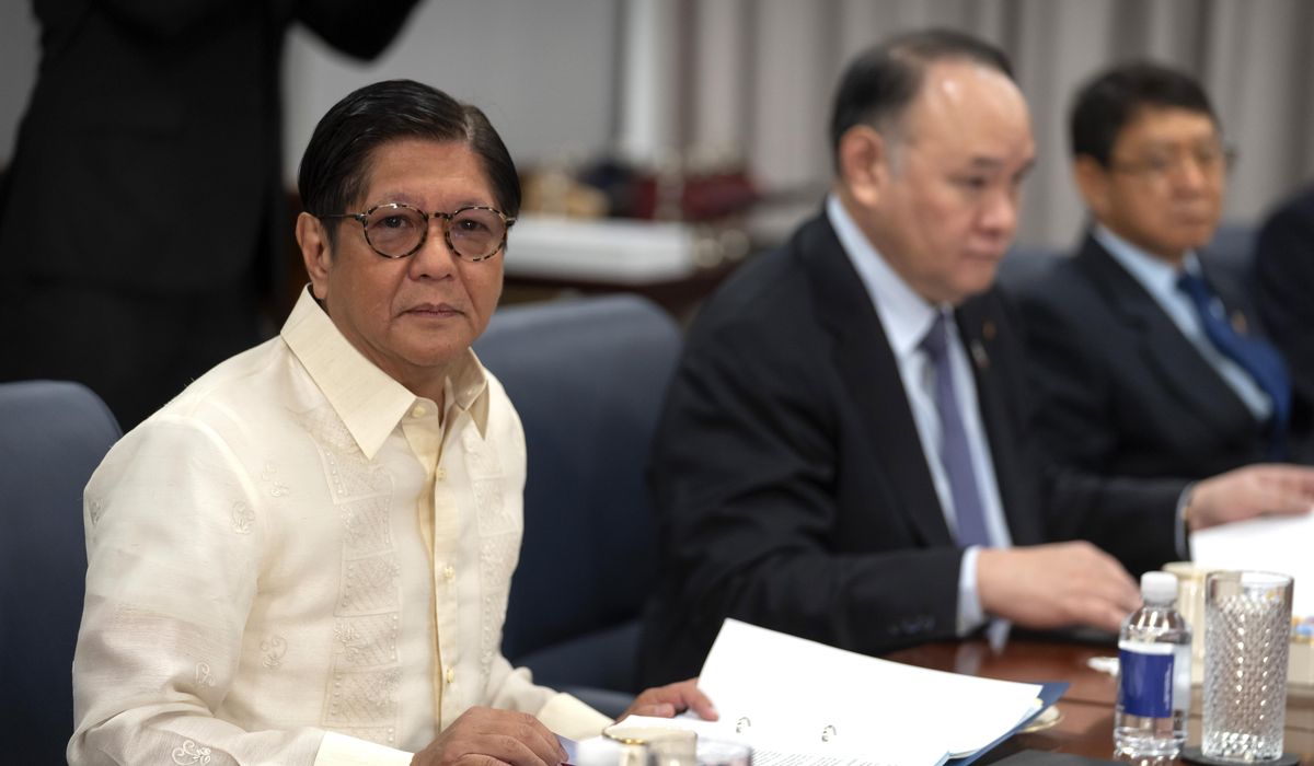 NextImg:Trump and Philippine leader plan to talk tariffs and China at the White House