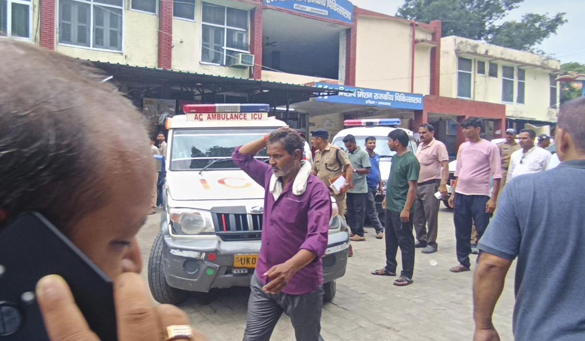 NextImg:Crowd surge at Hindu temple in northern India leaves at least 6 dead