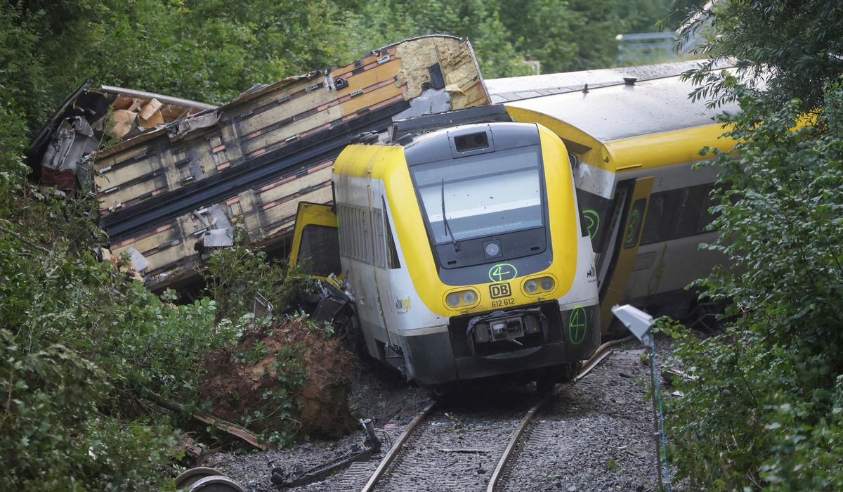 NextImg:Train derailment that killed 3 in Germany apparently was caused by landslide