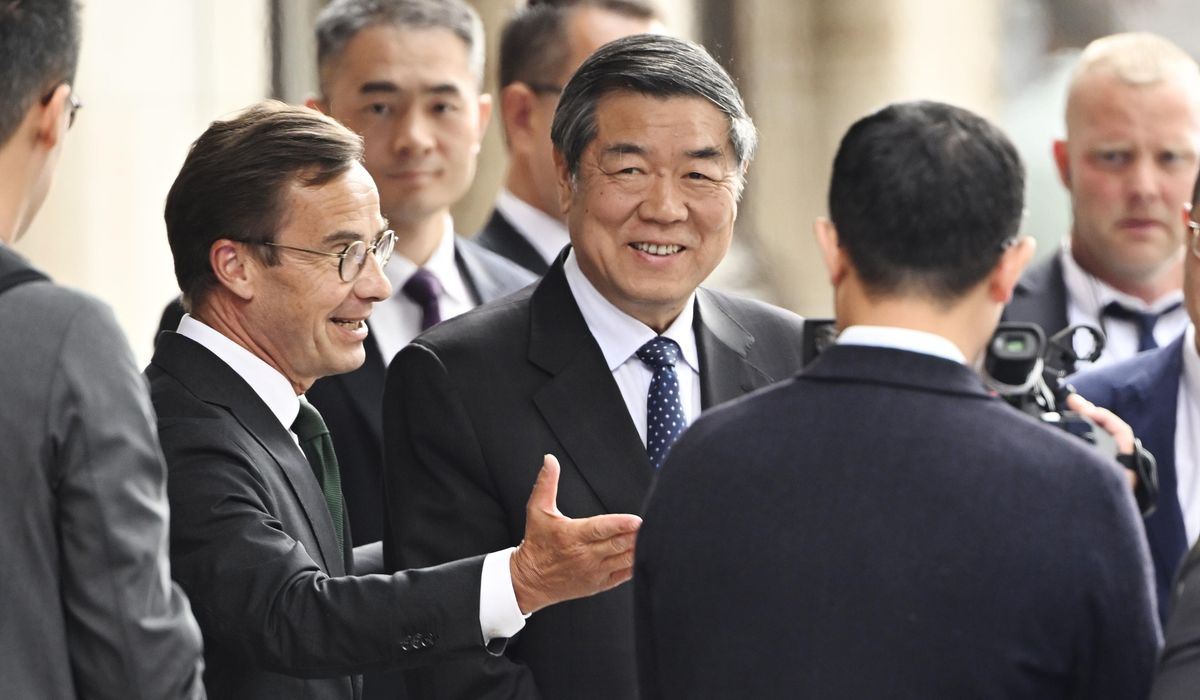 NextImg:U.S. and China officials meet in Stockholm to discuss how to ease trade tensions