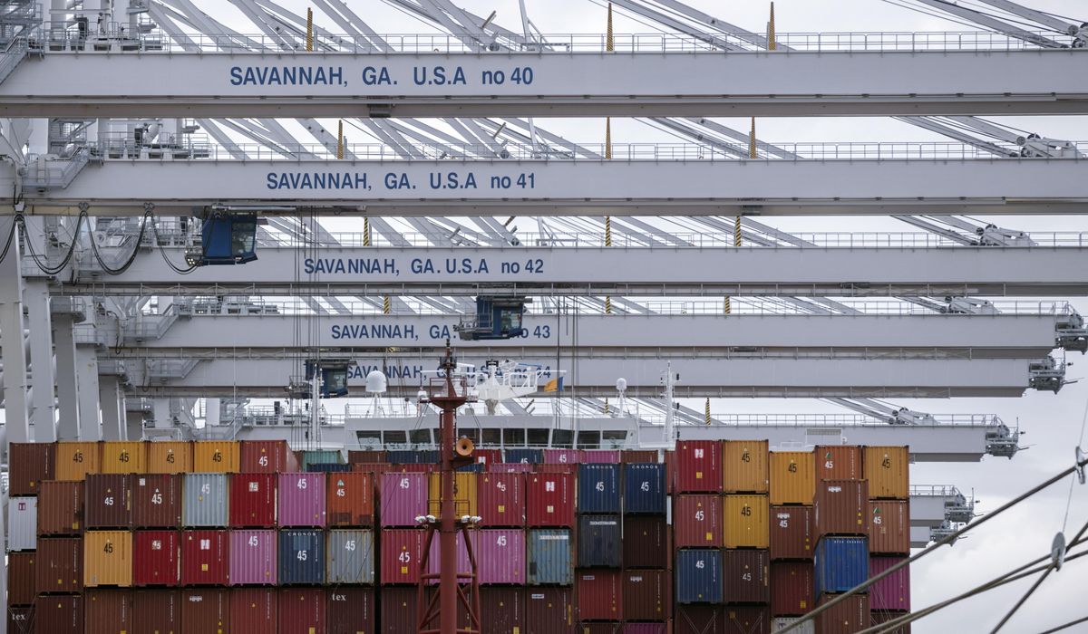 NextImg:Cargo surge amid tariff turmoil drives the Port of Savannah to its 2nd busiest year
